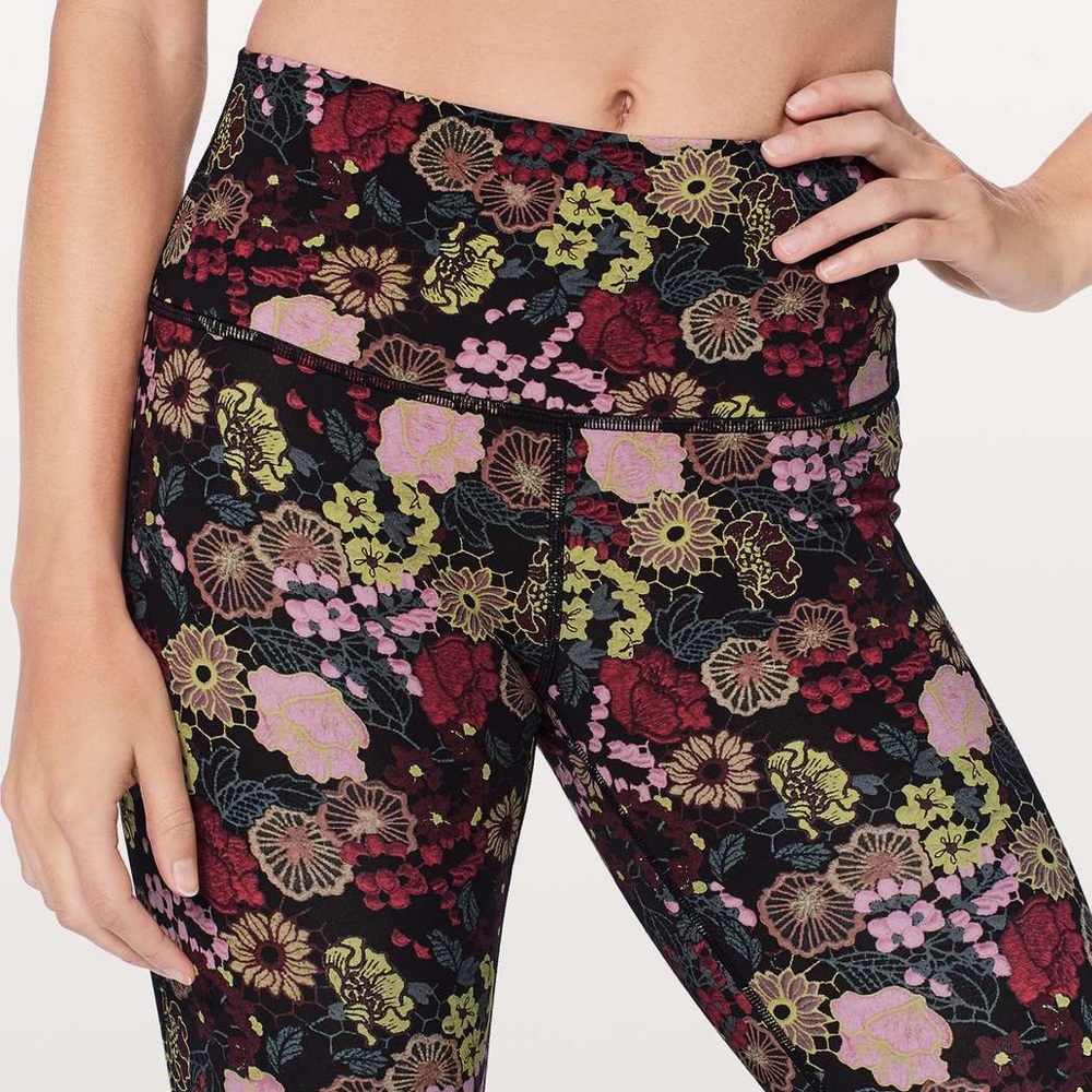Lululemon Wunder Under Hi-Rise Tight 28", Size 6